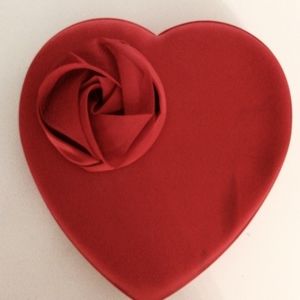 Godiva padded red heart box - great for Valentines Day !!